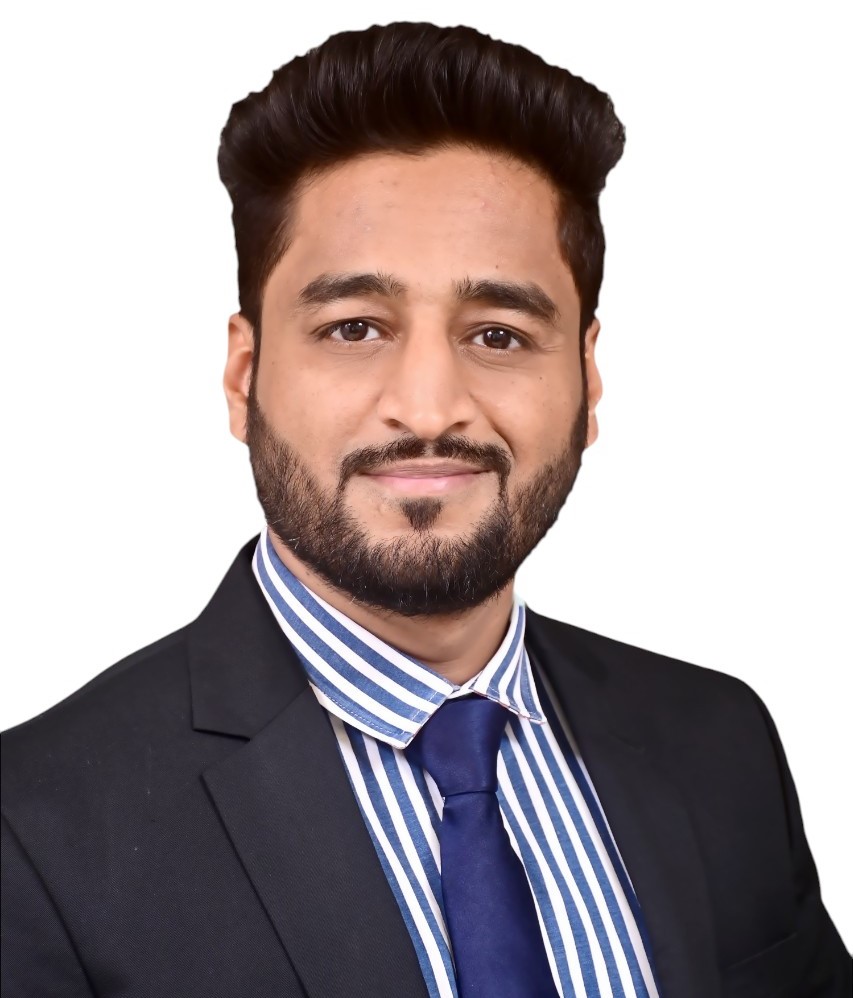 Co-Founder CA Hakim Khawasawala An experienced professional with 10+ years. He has worked with Wirtgen India Pvt Ltd, a German MNC and Al Mulla Group, Kuwait in past and managed multiple finance functions before venturing into entrepreneurship.